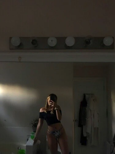 DesirableMadame Profile image 1