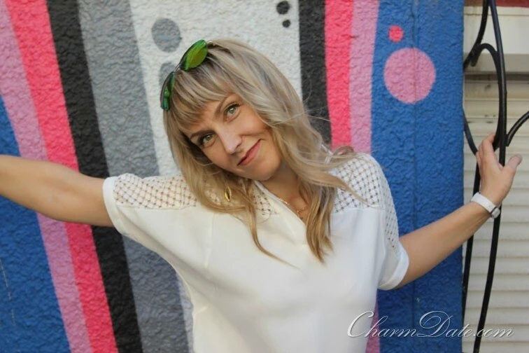 Tina Profile image 1
