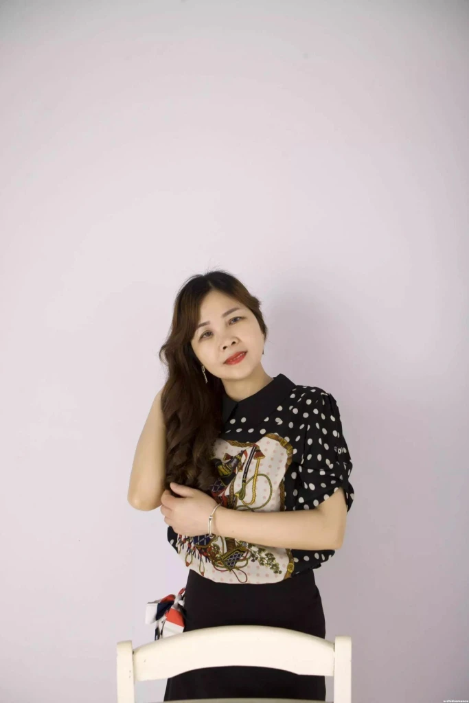 Jinrong Profile image 3