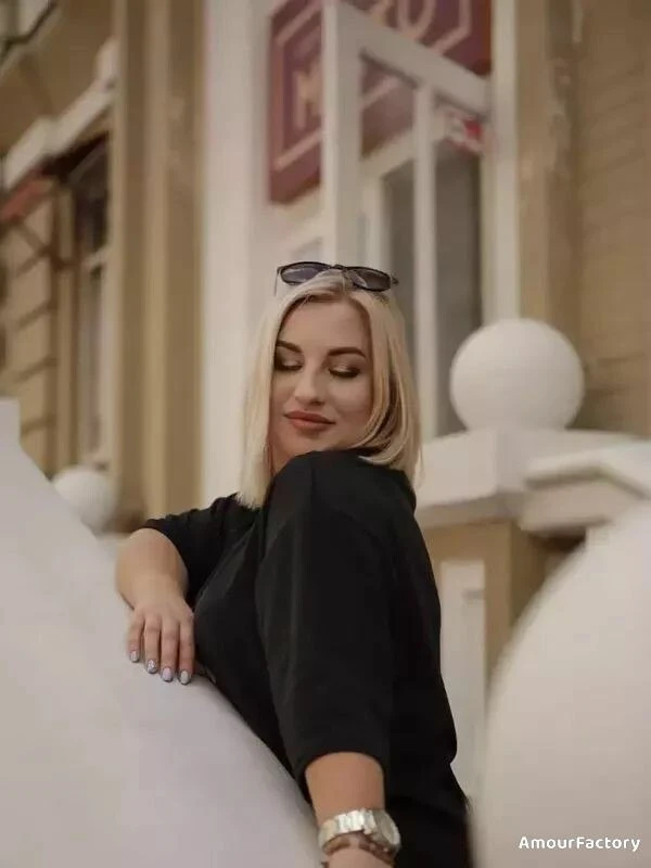 Elizaveta Profile image 4