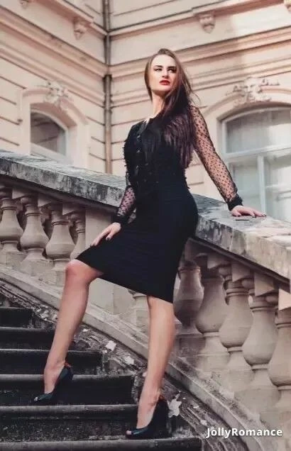 Valentyna Profile image 2
