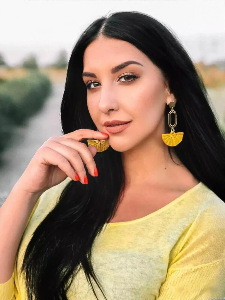 Maryna Profile image 2