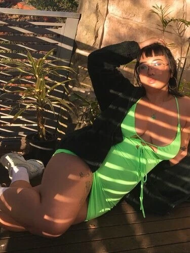 Mavis Profile image 2