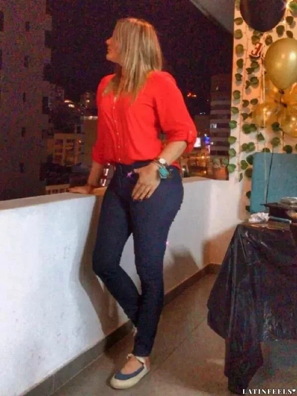 Fernanda Profile image 4