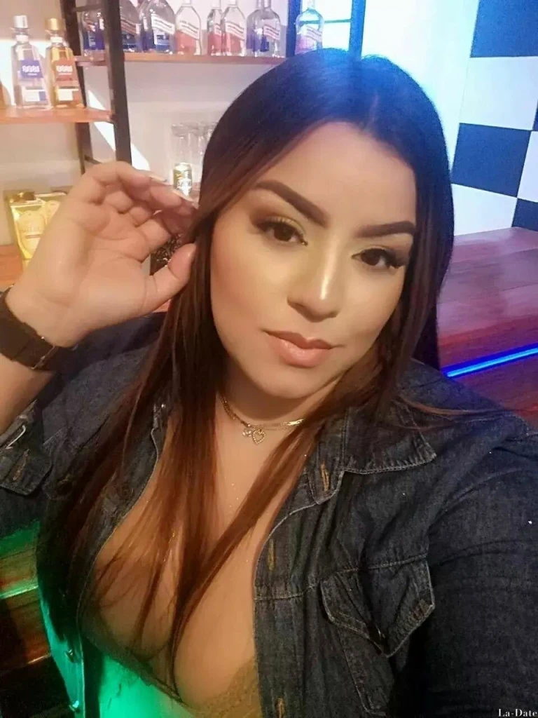 Carolina Profile image 4