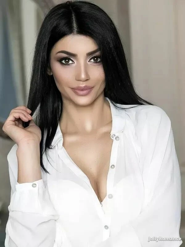Ekaterina Profile image 2
